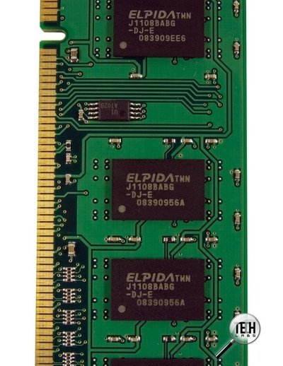 Оперативная память KingstonKVR1333D3N9/1G. Чипы Elpida