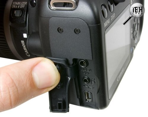 Canon EOS 1000D: Разъемы