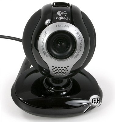 Веб-камера Logitech QuickCam S 7500. Вид спереди