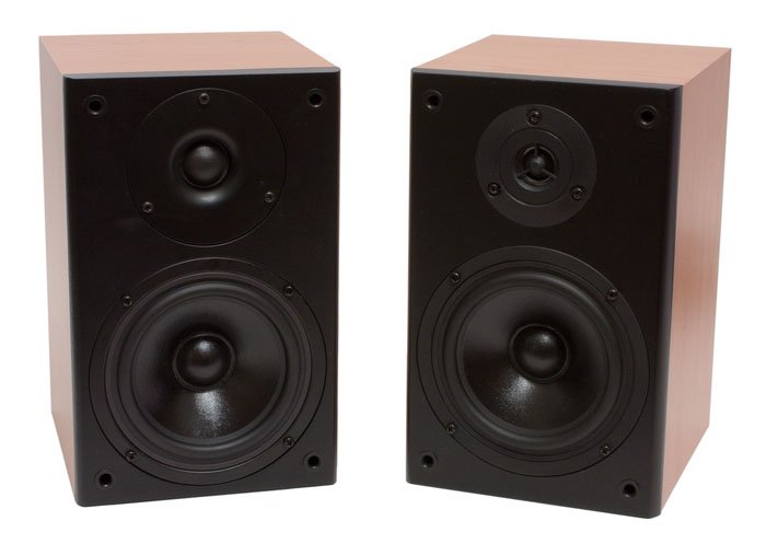 Xoro HXS 614 – акустическая система формата 5.1 класса Hi-Fi
