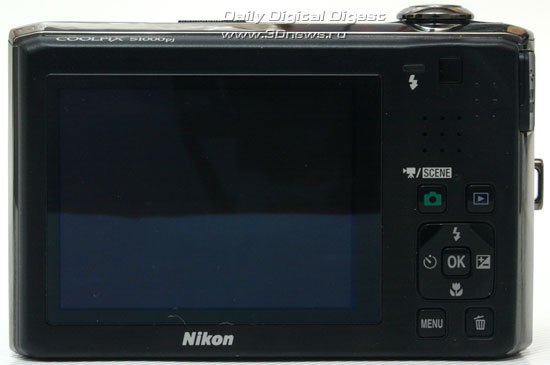 Nikon Coolpix S1000PJ. Вид сзади.