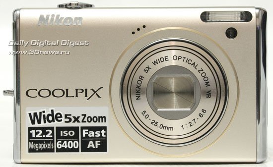 Nikon Coolpix S640. Вид спереди.