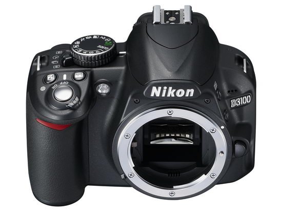 Nikon D3100 – вид спереди, байонет Nikon F
