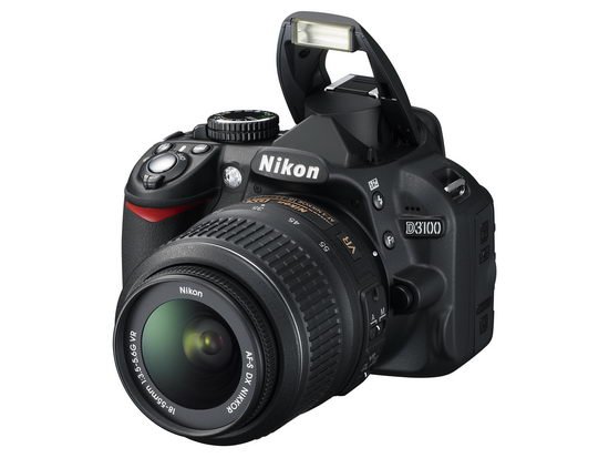 Nikon D3100 – встроенная вспышка