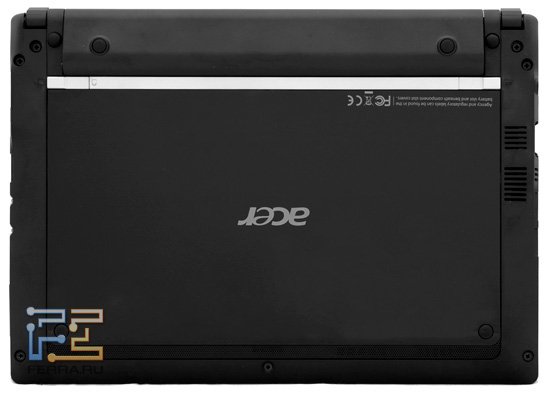 Нижняя сторона Acer Aspire One D260