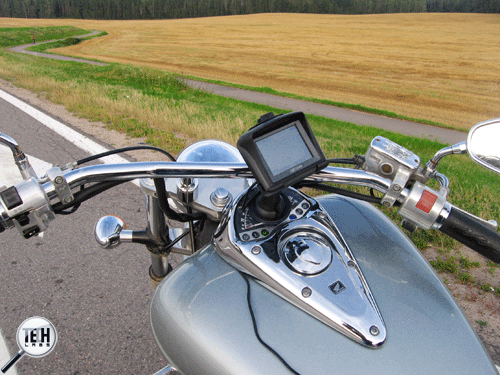 Обзор навигатора GoClever Rider 350