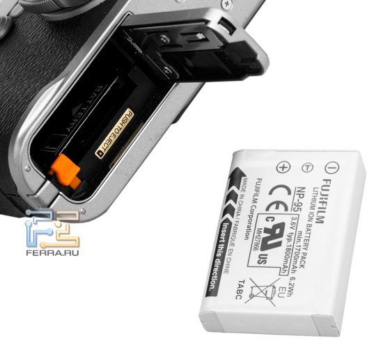 Аккумуляторная крышка и стандартный аккумулятор Fujifilm FinePix X100