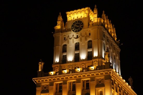F/5,6, 1/100 c, ISO 2000, 82 мм