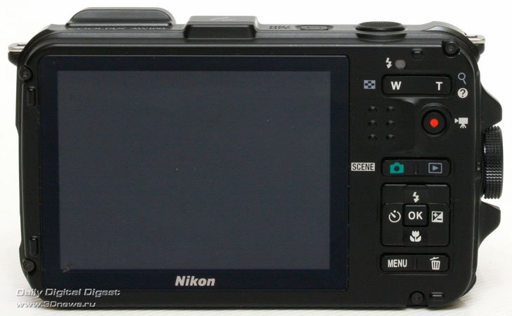 Nikon Coolpix AW100 Вид сзади