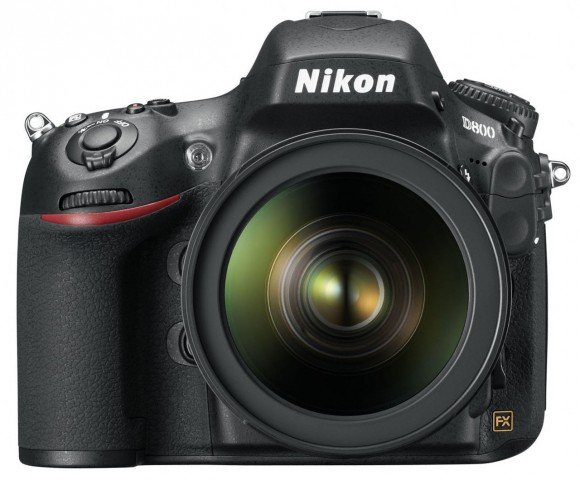 Nikon D800 c объективом 24-70 f/2.8, вид спереди