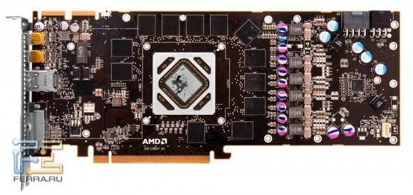 Видеокарта ASUS Radeon HD 7970 с демонтированной системой охлаждения