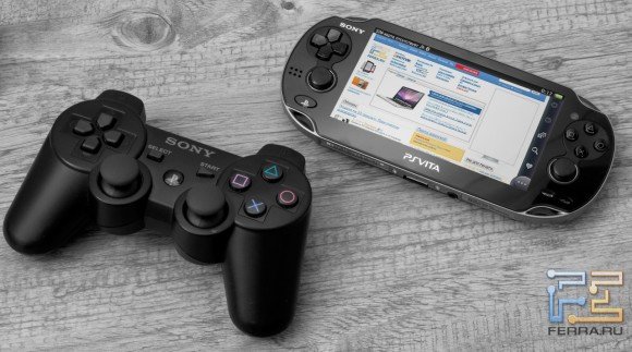 PS Vita в сравнении с контроллером от PlayStation 3