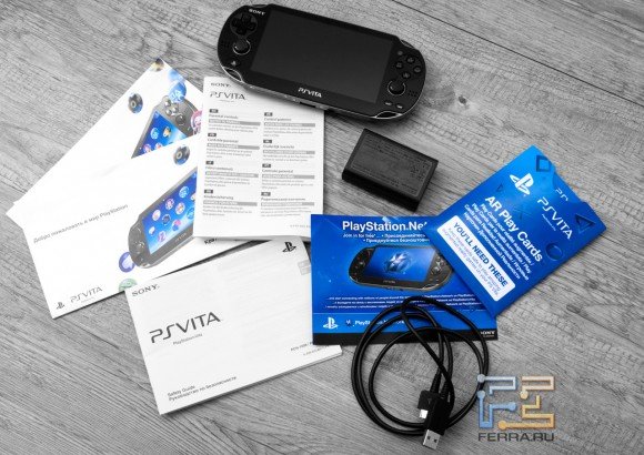 Комплект поставки PS Vita