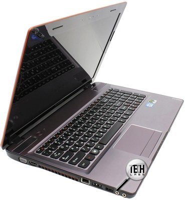 Lenovo Ideapad Y570 – экран