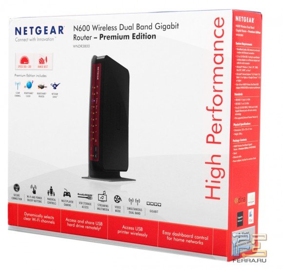 Несмотря на обычные размеры устройства, коробка с WNDR3800 раза в полтора больше, чем у других роутеров NETGEAR