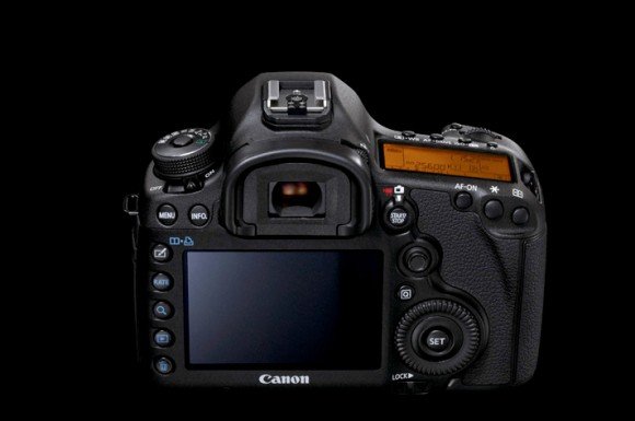 Canon EOS 5D Mark III: вид в темноте
