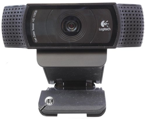 HD веб-камера Logitech C920. Вид спереди