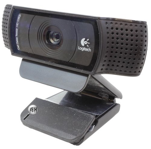 HD веб-камера Logitech C920. Лицевая панель