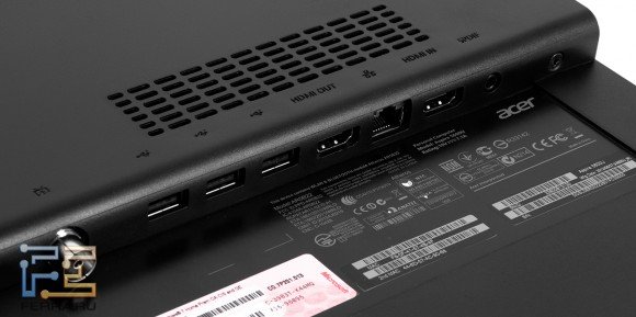 Разъемы на задней крышке Acer Aspire 5600U: три USB 2.0, HDMI Out, RJ-45, HDMI In, SPDIF
