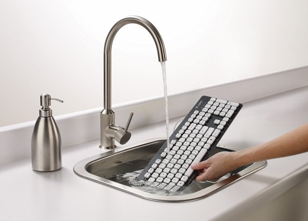 Logitech K310