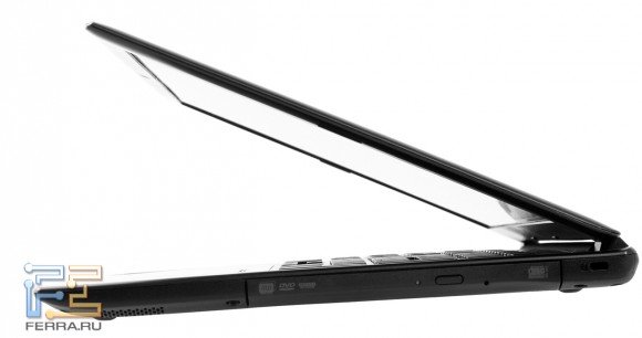 Acer Aspire V5-571G. Вид сбоку