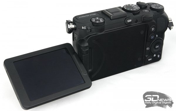 Nikon Coolpix P7700 – эргономика во главе угла