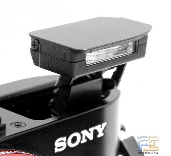 Встроенная вспышка Sony Cyber-shot RX1