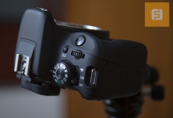 Селектор режимов съемки на корпусе Canon EOS 100D