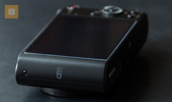 Левая боковая панель Sony Cyber-shot DSC-WX300