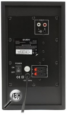 SVEN SPS-820. Вид задней панели
