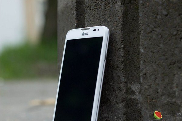 LG L70