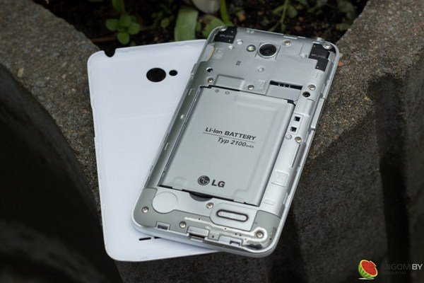 LG L70