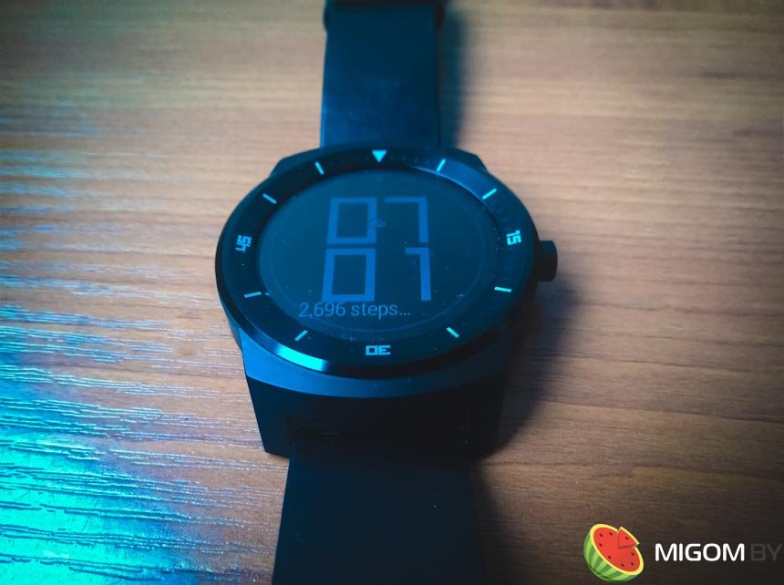 Обзор LG G Watch R (W110) - Живая сталь