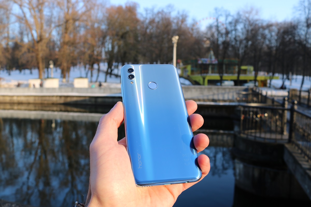 Достоин внимания. Обзор Honor 10 Lite - MAXI.BY