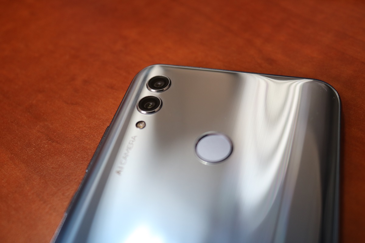 Достоин внимания. Обзор Honor 10 Lite - MAXI.BY