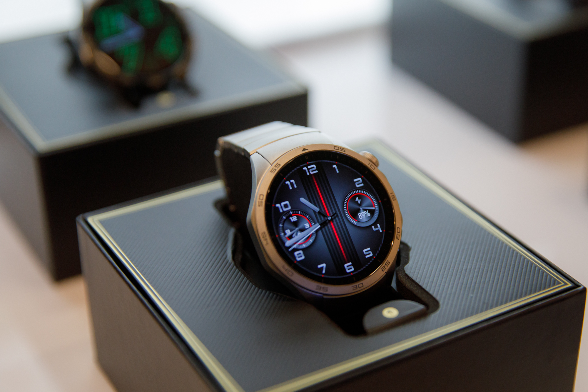 В Беларуси появятся стильные смарт-часы Huawei Watch GT 4 с «умным» подсчетом калорий и до 14 дней работы без подзарядки - Maxi.by